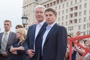 Мэр Москвы Сергей Собянин открыл фестиваль варенья на Манежной площади 