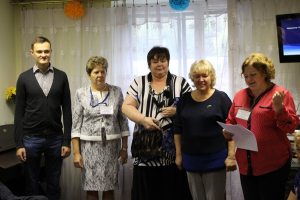 Муниципальные депутаты поздравили пенсионеров с Днем города 