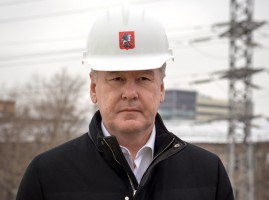 Столичный градоначальник Сергей Собянин посетил гидроэлектростанцию в центре Москвы