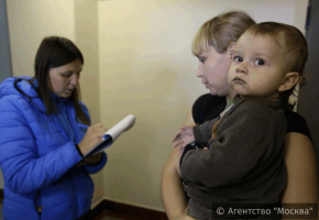 Детские электронные сертификаты нуждающимся семьям начнут выдавать в Москве с 1 марта