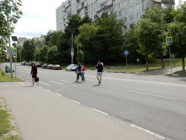 В районе Бирюлево Западное провели ремонт дорожного покрытия
