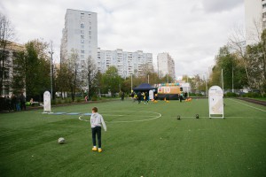 На стадионе в Востряковском проезде состоится матч по флорболу