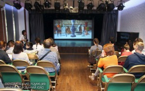 В библиотеке №160 продолжает работать общественный кинозал «75 лет Битве под Москвой»