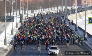 Во втором столичном зимнем велопараде участвовали более 500 горожан