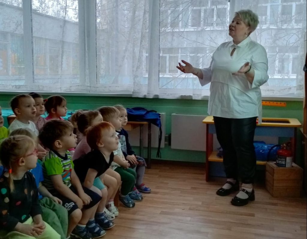 Всемирный день писателя отметили в школе №667. Фото: страница школы №667 имени Героя Совесткого Союза Константина Самсонова в социальных сетях