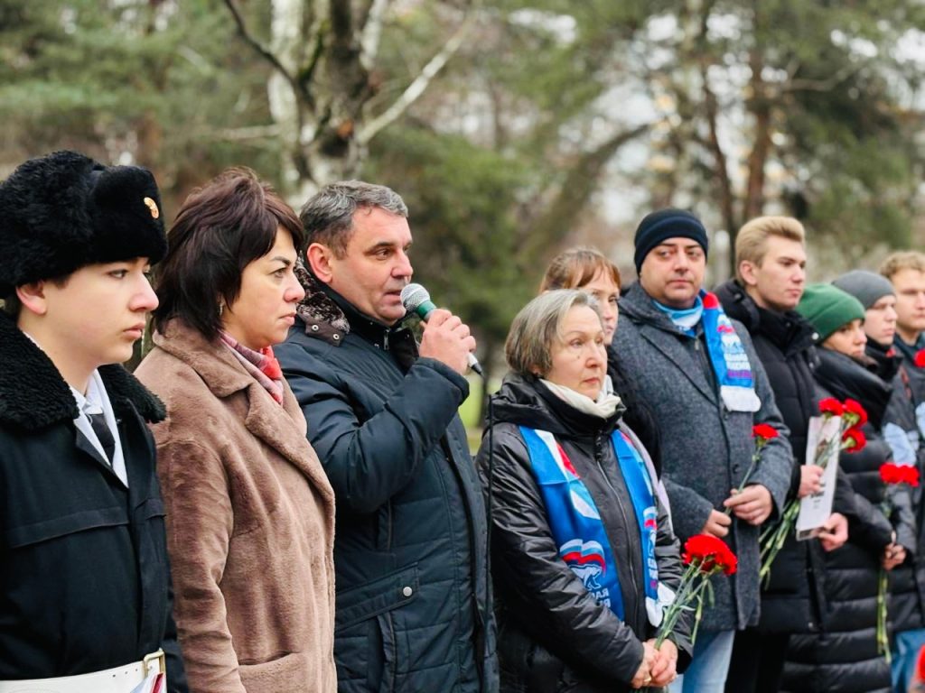 Память защитников Москвы почтили в Бирюлеве Западном. Фото: страница управы района Бирюлево Западное в социальных сетях
