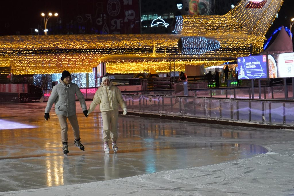 «Ледяной диско-клуб»: сотрудники КЦ «Дружба» анонсировали развлекательную программу. Фото: Анна Быкова, «Вечерняя Москва»