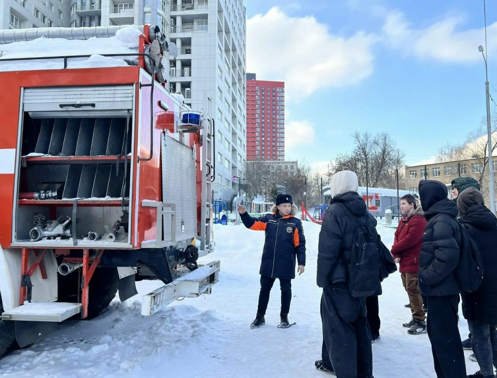 Ученики школы №667 приняли участие в профессиональных пробах. Фото: страница школы №667 в социальных сетях