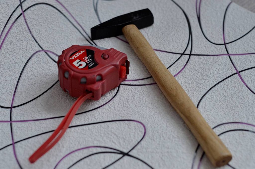 Будущие автомеханики из ОКГ «Столица» ознакомились с беспилотными системами на выставке. Фото: Анна Быкова, «Вечерняя Москва»