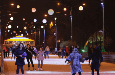 «Ночь на катке» смогут провести москвичи 27 февраля в столичных парках