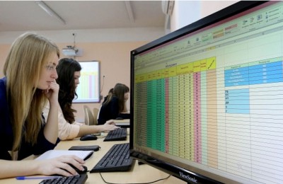 В Москве реализуется проект «Школа юного инвестора», направленный на повышение финансовой грамотности подрастающего поколения