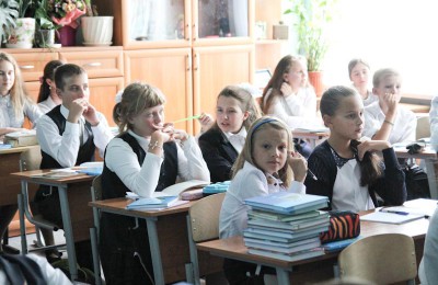 В Москве подано уже свыше ста тысяч заявлений о приеме детей в первый класс