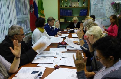 Депутаты муниципального округа Бирюлево Западное на заседании