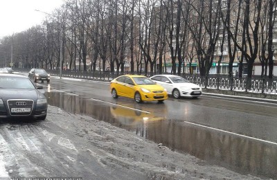 Такси в Москве подешевело