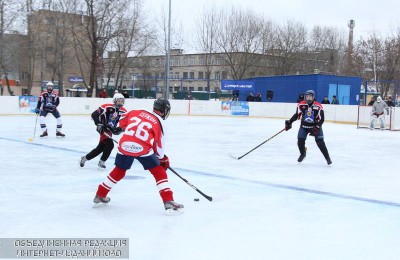 Хоккей в Бирюлеве Западном