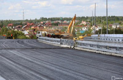 Строительство новых дорог в Москве