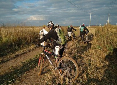 Жители района совершили прогулку на велосипедах до Домодедовского карьера