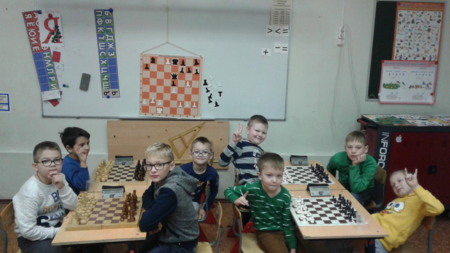 Товарищеский матч по шахматам состоялся в школе №2001