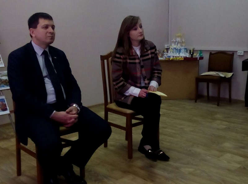 Депутаты Дмитрий Балашов и Елена Виноградова встретились с ветеранами района
