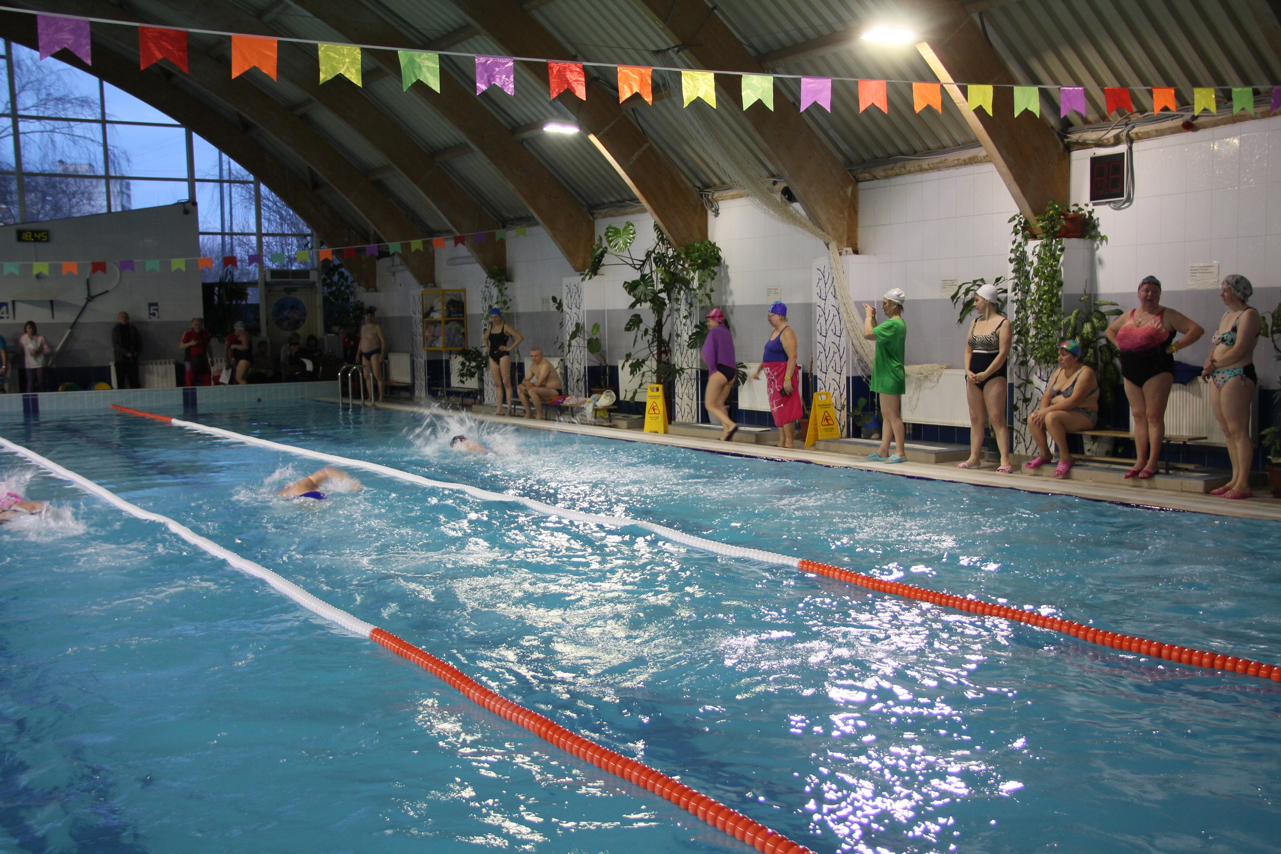 Окружной этап спартакиады "Мир равных возможностей" по плаванию в ФОК "Медынский"