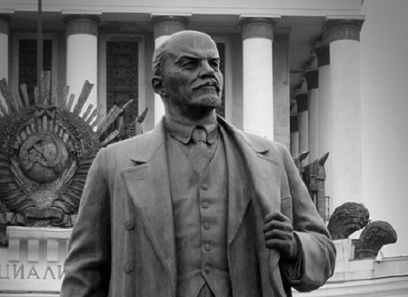 Ленин черно-белый 100 лет Комсомолу