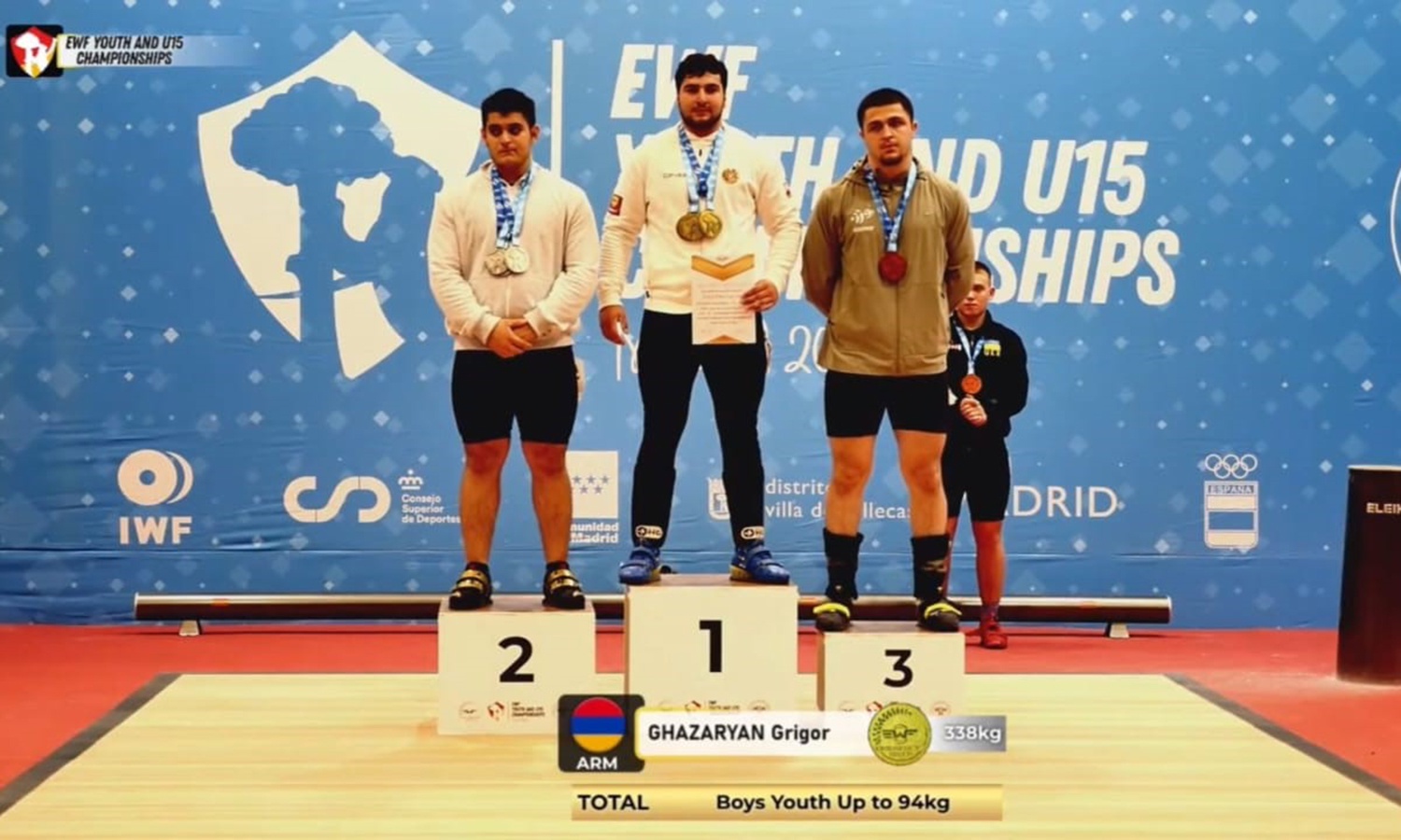 Спортсмен ФСО «Юность Москвы» принял участие в чемпионате по тяжелой атлетике. Фото: официальная страница Физкультурно-спортивного объединения «Юность Москвы» в социальных сетях