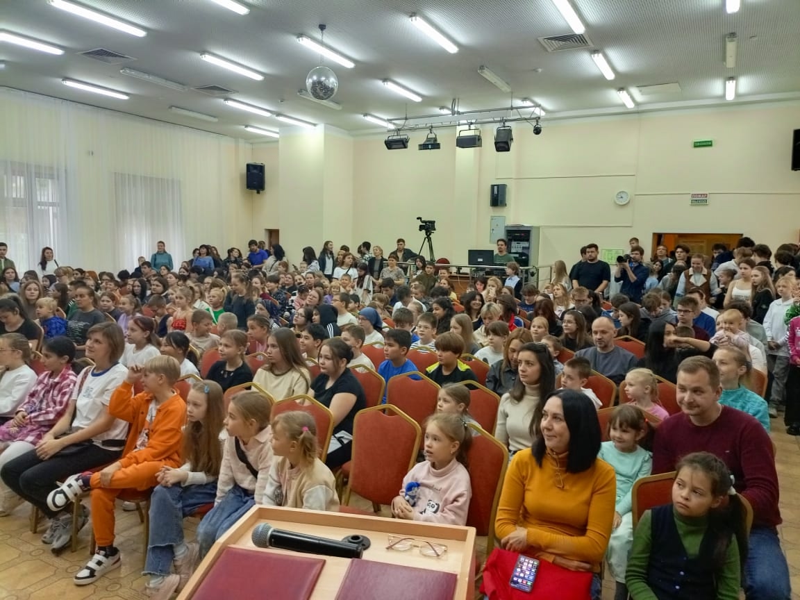 Финансовый фестиваль прошел в школе №667. Фото: страница школы №667 имени Героя Советского Союза Константина Самсонова в социальных сетях