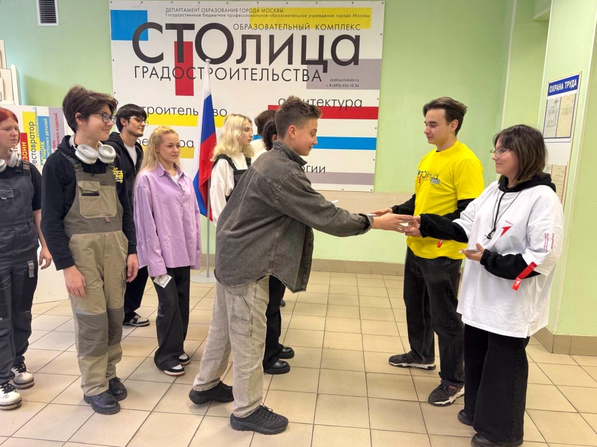 Акцию ко Дню матери провели в ОКГ «Столица». Фото: официальная страница ОКГ «Столица» в социальных сетях