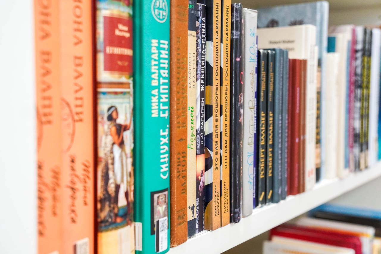 Мероприятие ко Дню родного языка состоится в библиотеке №160. Фото: Ксения Догонашева, «Вечерняя Москва»